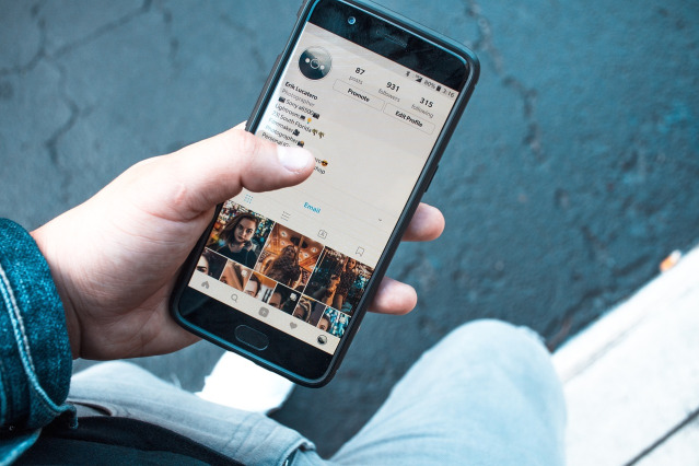 instagram profile followers screen on phone